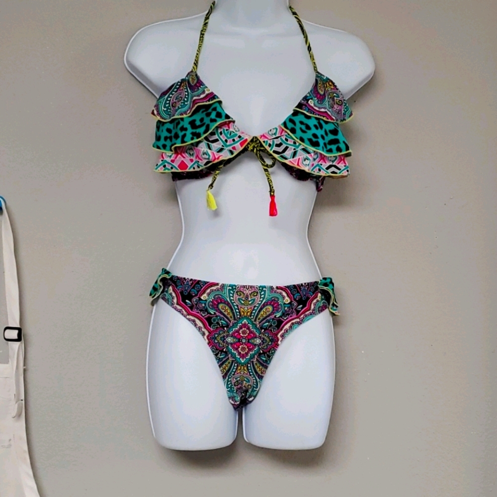 Betsey Johnson 2 Piece Swim Sz. M/L